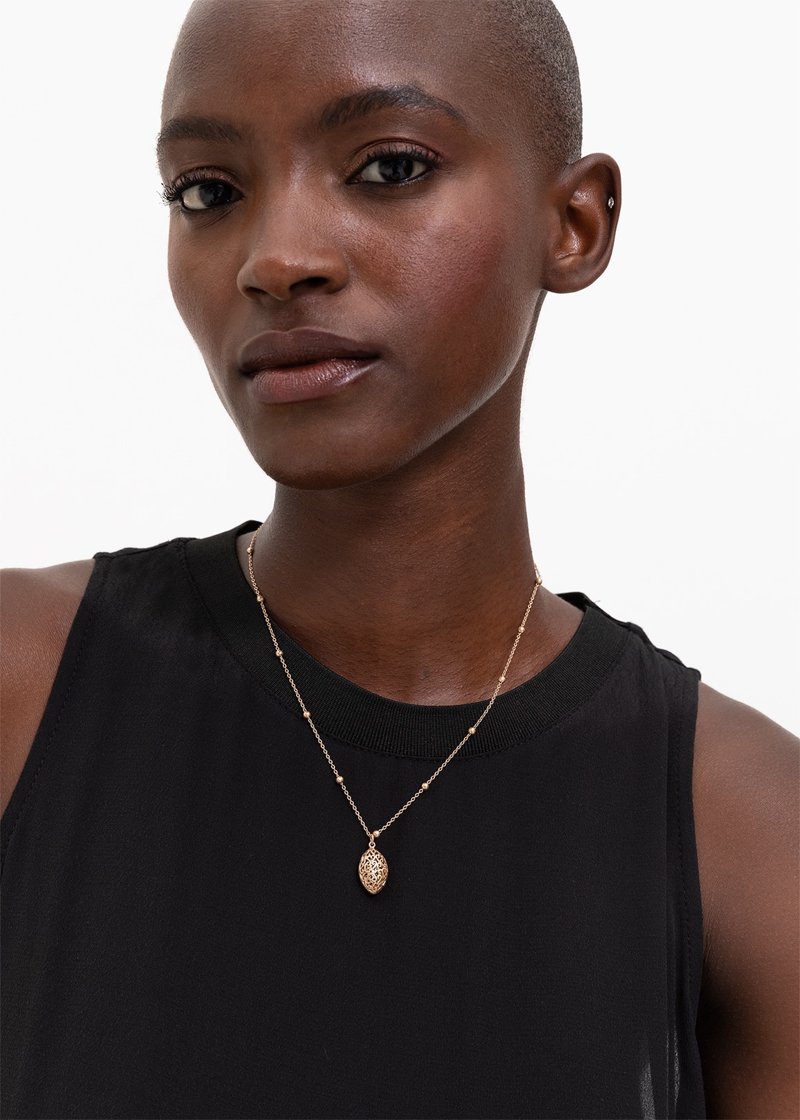 AW23 BALL CHAIN DAMA - Woolworths Mauritius Online